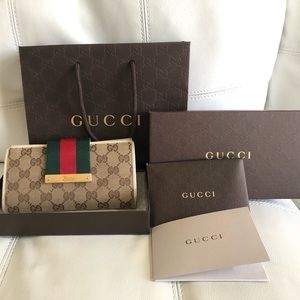 Authentic Gucci Off White Continental Web Wallet